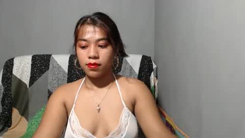 Snapshot of lynskaye2005 chatting on 21, 6, 2026 Lyn online show from 21, 6, 2026
