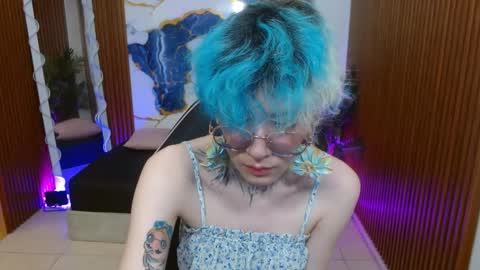 lyra_tay online show from 21, 4, 2026