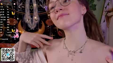 Lyra online show from 25, 11, 2025