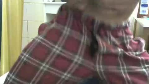 lyricalhippie online show from 8, 11, 2025