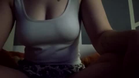 lyssacroft online show from 22, 12, 2025