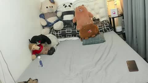 Snapshot of m1sspinay_yassie chatting on 25, 1, 2025 Cutie Yassie online show from 25, 1, 2025