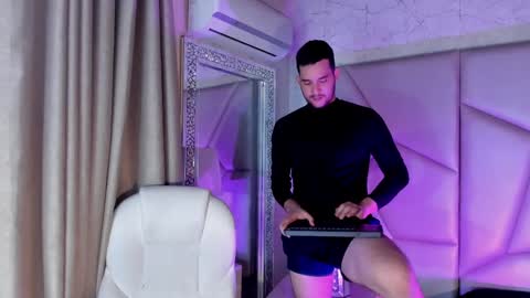 Snapshot of maatt_de_luca chatting on 15, 9, 2025 Matt De Luca online show from 15, 9, 2025