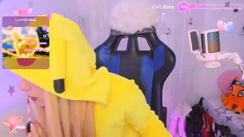 MacarenaIndependent model  online show from 12, 1, 2026