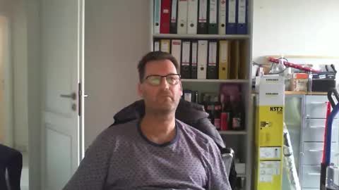 Snapshot of macfly67 chatting on 14, 2, 2026 macfly67 online show from 14, 2, 2026