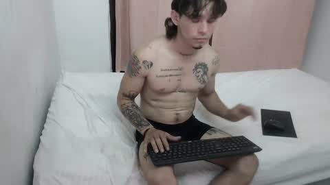 Snapshot of machine_gun27 chatting on 21, 1, 2025 machine_gun27 online show from 21, 1, 2025