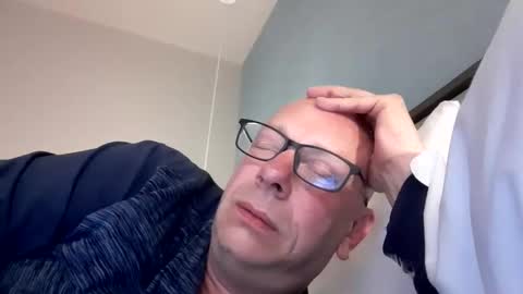 Snapshot of machinegun3dx chatting on 11, 6, 2026 Andy online show from 11, 6, 2026