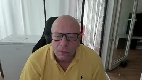 Snapshot of machinegun3dx chatting on 19, 7, 2026 Andy online show from 19, 7, 2026