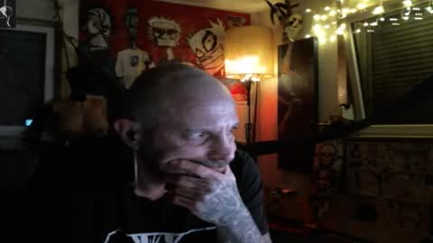 Snapshot of mad_dem0n chatting on 23, 9, 2025 Manuel online show from 23, 9, 2025