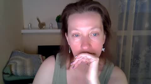 Snapshot of madaamtang chatting on 28, 4, 2026 Madaamtang online show from 28, 4, 2026