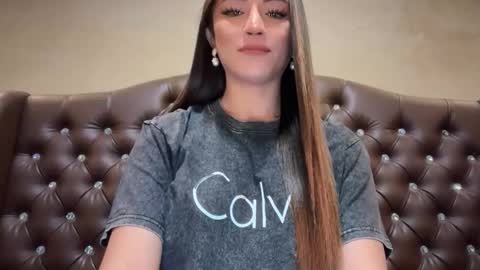 Snapshot of madammistressdominatrixxx chatting on 4, 2, 2026 Alison Kloss online show from 4, 2, 2026