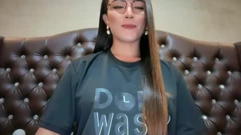Snapshot of madammistressdominatrixxx chatting on 18, 5, 2026 Alison Kloss online show from 18, 5, 2026