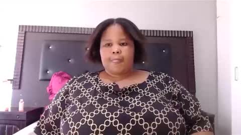 Snapshot of madamzee chatting on 7, 12, 2024 madamzee online show from 7, 12, 2024