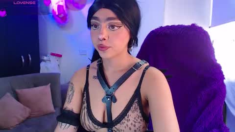 maddiie and clyde online show from 22, 3, 2026