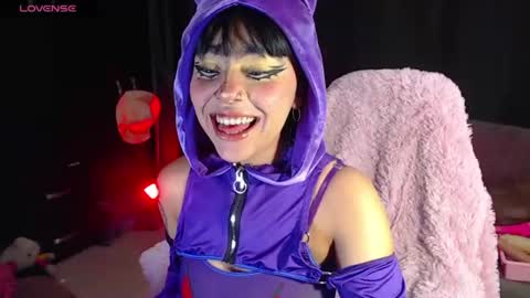 Snapshot of maddiie_and_clyde chatting on 24, 6, 2026 maddiie and clyde online show from 24, 6, 2026
