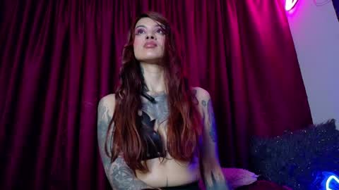 Snapshot of maddilust chatting on 29, 5, 2026 Miss Lust online show from 29, 5, 2026