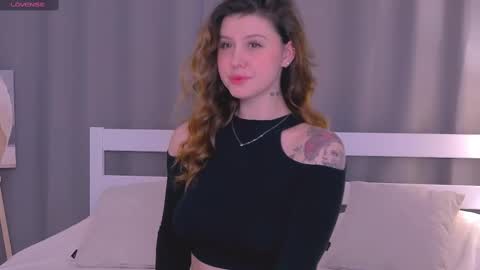 Snapshot of made_by_heaven chatting on 10, 2, 2025 Rada online show from 10, 2, 2025