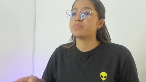 Snapshot of madelayn_torres chatting on 13, 6, 2026 madelayn_torres online show from 13, 6, 2026