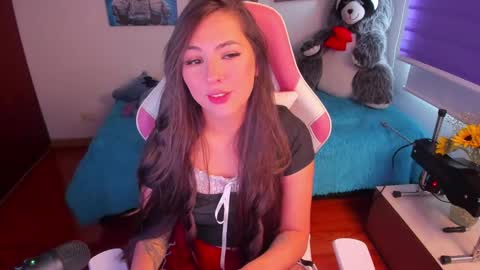 Snapshot of madeleine_shinobi chatting on 3, 3, 2025 Emily Only Fans online show from 3, 3, 2025