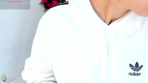 Snapshot of madelin_clerk chatting on 29, 12, 2024 Madelin Clerk online show from 29, 12, 2024