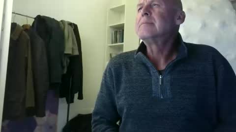 Snapshot of madio1187940 chatting on 15, 10, 2025 madio1187940 online show from 15, 10, 2025