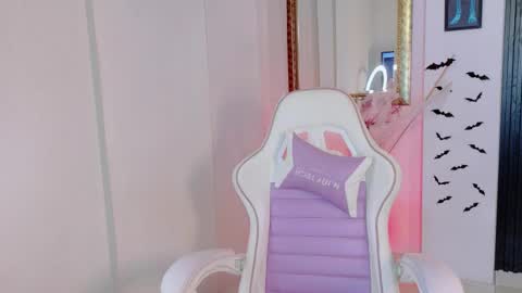 Snapshot of madison_jacksonn chatting on 25, 4, 2026 madison_jacksonn online show from 25, 4, 2026
