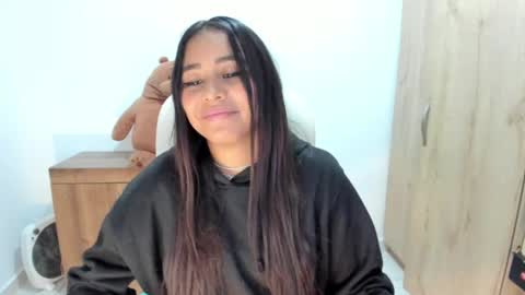 Snapshot of madison_montes chatting on 24, 5, 2026 madison montes online show from 24, 5, 2026