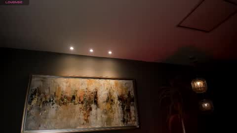 Maddi Collins online show from 22, 12, 2025