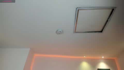 Maddi Collins online show from 11, 2, 2026