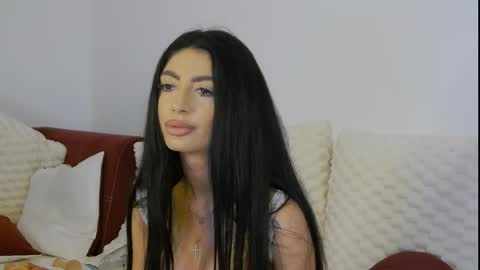 Snapshot of madisondesire chatting on 7, 6, 2026 Madison online show from 7, 6, 2026