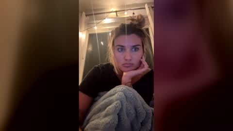 madisonlubbe2 online show from 7, 5, 2026