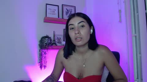 Snapshot of madissonkay chatting on 2, 5, 2026 online show from 2, 5, 2026