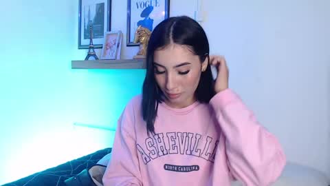 Snapshot of madissonkay chatting on 7, 5, 2026 online show from 7, 5, 2026
