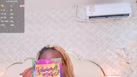 Madisson Lopez online show from 24, 11, 2025