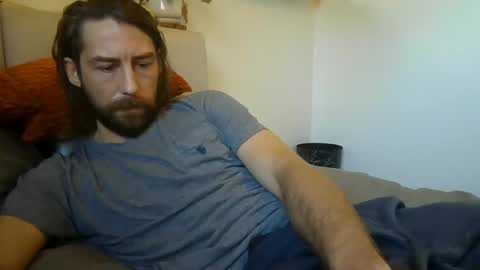 Snapshot of madmat6942 chatting on 7, 10, 2025 Mat online show from 7, 10, 2025