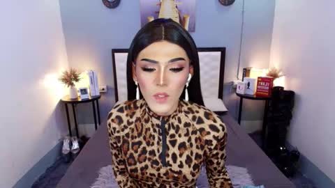 Snapshot of madnesswilxx chatting on 2, 10, 2025 Wil online show from 2, 10, 2025