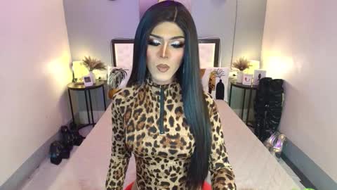 Snapshot of madnesswilxx chatting on 20, 10, 2025 Wil online show from 20, 10, 2025