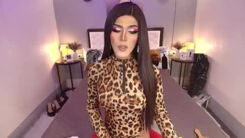 Snapshot of madnesswilxx chatting on 25, 10, 2025 Wil online show from 25, 10, 2025