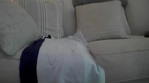 Snapshot of madryan77 chatting on 24, 4, 2026 madryan77 online show from 24, 4, 2026