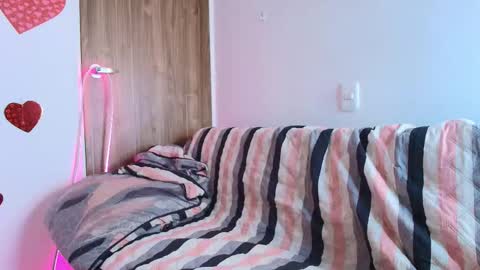 Snapshot of mady_gh chatting on 5, 2, 2026 mady online show from 5, 2, 2026