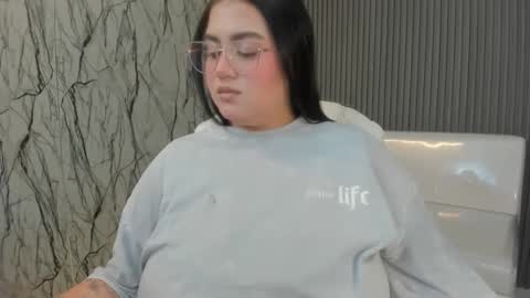 Snapshot of mady_muse chatting on 24, 2, 2026 MADY online show from 24, 2, 2026