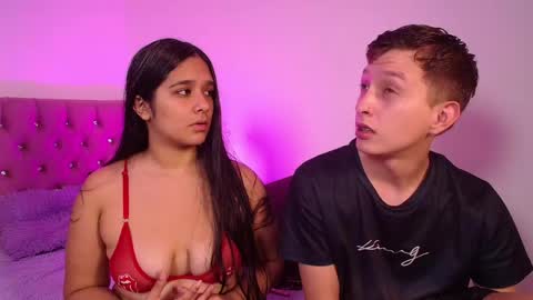 Snapshot of mae_nathan chatting on 8, 5, 2026 mae and nathan online show from 8, 5, 2026