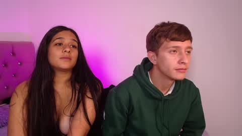 Snapshot of mae_nathan chatting on 19, 5, 2026 mae and nathan online show from 19, 5, 2026