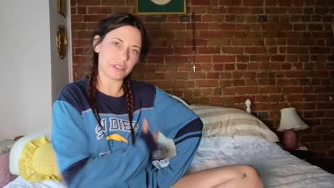 maedaybaby online show from 21, 9, 2025