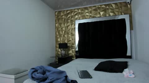 MAEE ANGELS online show from 24, 12, 2024