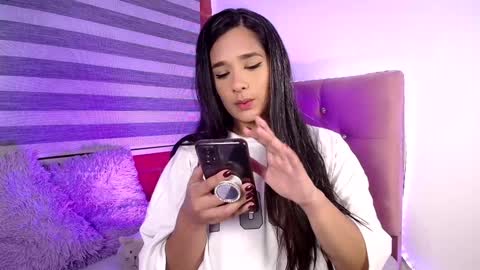 Snapshot of maeena chatting on 18, 1, 2025 maeena online show from 18, 1, 2025