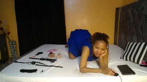 PENDO AND VIV online show from 27, 10, 2025