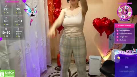 Snapshot of mag1c_eyes chatting on 5, 3, 2025 mag1c_eyes online show from 5, 3, 2025