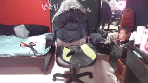 MaggCass online show from 8, 2, 2025