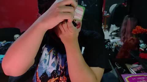 MaggCass online show from 27, 2, 2025